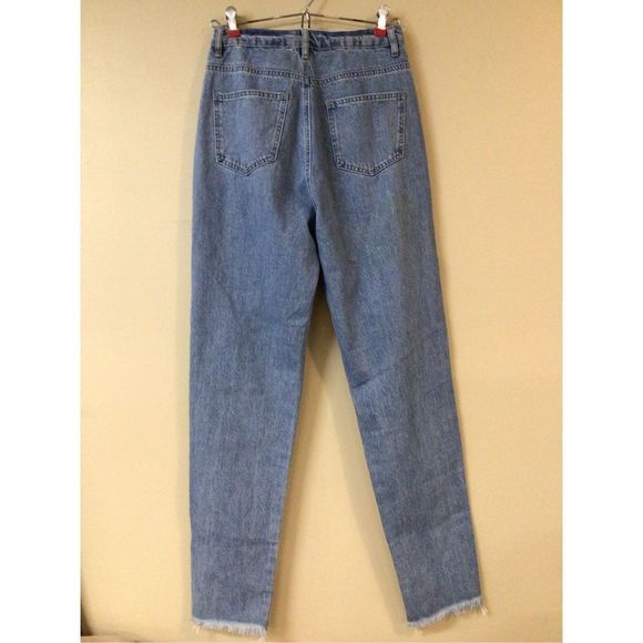 NWOT Missguided Riot High Rise Mom Jean Destroyed Distressed Size 4L - Picture 6 of 12